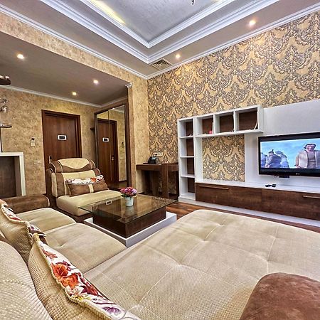 Отель King David Кутаиси Экстерьер фото